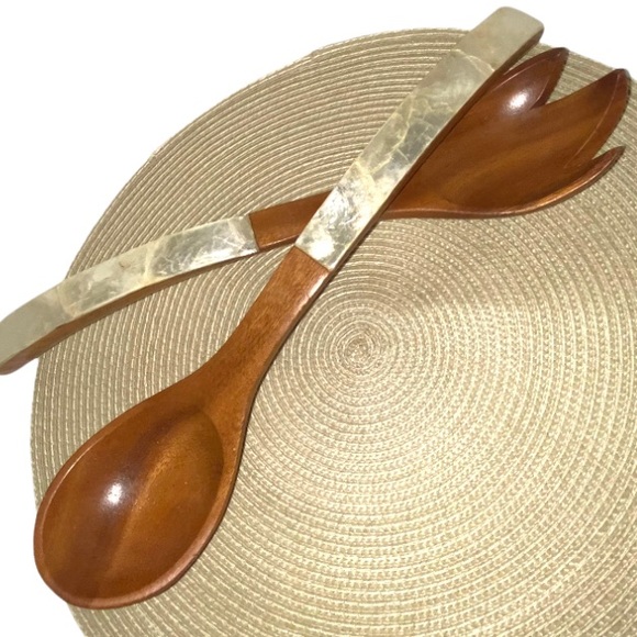 Gorgeous Vintage Shell Craft Serving Utensils, Approx 15”, wood and shell - Picture 1 of 16